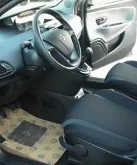 LANCIA Ypsilon 1.3 MJT 16V 95 CV 5 porte S&S Silver rif. 6080427 LANCIA Ypsilon 1.3 MJT 16V 95 CV 5 porte S&S Silver rif. 6080427