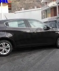 ALFA ROMEO Giulietta 2.0 JTDm-2 140 CV Distinctive rif. 6475831 ALFA ROMEO Giulietta 2.0 JTDm-2 140 CV Distinctive rif. 6475831
