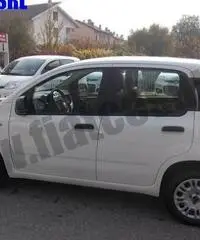 FIAT Panda 1.3 MJT 95 CV S&S Easy rif. 7084152 FIAT Panda 1.3 MJT 95 CV S&S Easy rif. 7084152