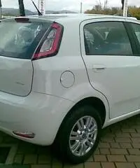 FIAT Punto 1.4 8V 5 porte Natural Power Easy rif. 7150739 FIAT Punto 1.4 8V 5 porte Natural Power Easy rif. 7150739