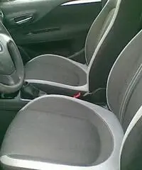 FIAT Punto 1.4 8V 5 porte Natural Power Easy rif. 7150739 FIAT Punto 1.4 8V 5 porte Natural Power Easy rif. 7150739