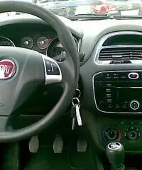 FIAT Punto 1.4 8V 5 porte Natural Power Easy rif. 7150739 FIAT Punto 1.4 8V 5 porte Natural Power Easy rif. 7150739