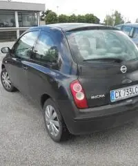Nissan Micra ( Metano ) Nissan Micra ( Metano )