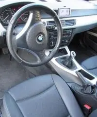 BMW 318 d 2.0 143CV cat Touring rif. 7192786 BMW 318 d 2.0 143CV cat Touring rif. 7192786