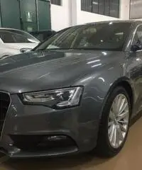AUDI A5 QUATTRO S TRONIC PELLE NAVI XENO TELECAMERA KM 0 rif. 7195672 AUDI A5 QUATTRO S TRONIC PELLE NAVI XENO TELECAMERA KM 0 rif. 7195672