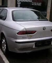 Alfa Romeo 156 1.9JTDProgression Alfa Romeo 156 1.9JTDProgression