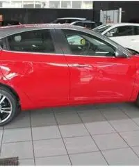 ALFA ROMEO Giulietta 1.4 Turbo 120 CV GPL Distinctive rif. 7157075 ALFA ROMEO Giulietta 1.4 Turbo 120 CV GPL Distinctive rif. 7157075