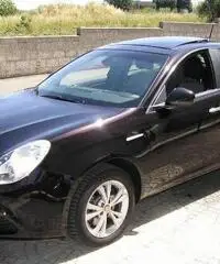 Alfa Romeo Giulietta 2.0 Jtdm-2 140 CV Progression Alfa Romeo Giulietta 2.0 Jtdm-2 140 CV Progression