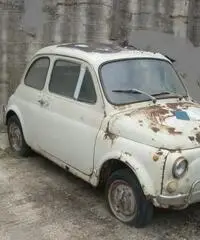 Auto d'epoca Fiat 500L Auto d'epoca Fiat 500L