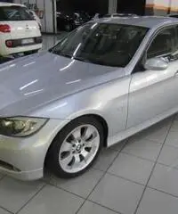 BMW 320 d cat Eletta rif. 7184921