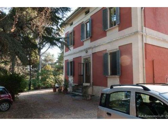 Sasso Marconi: Villa 5 Locali o piu