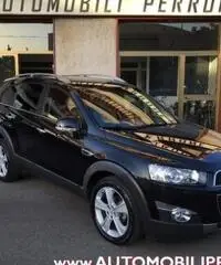 CHEVROLET Captiva 2.2 VCDi Autom. 4WD LTZ (7posti-Navi-Retrocamera) rif. 6737486