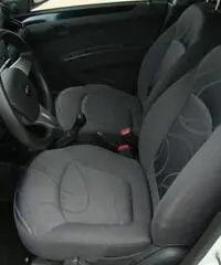 Chevrolet Spark Spark 1.0 LS GPL ECO Logic Chevrolet Spark Spark 1.0 LS GPL ECO Logic