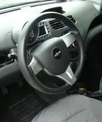 Chevrolet Spark Spark 1.0 LS GPL ECO Logic Chevrolet Spark Spark 1.0 LS GPL ECO Logic