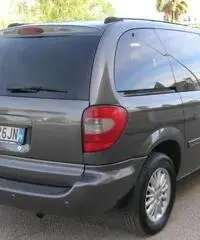 CHRYSLER Voyager 2.5 CRD cat LX Leather rif. 6538107