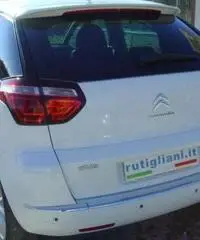 Citroen C4 Picasso 1.6 E-hdi 110 FAP Cmp6 Exclusive Citroen C4 Picasso 1.6 E-hdi 110 FAP Cmp6 Exclusive