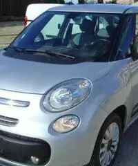 Fiat 500 L 1.3 Multijet 95 CV Lounge Fiat 500 L 1.3 Multijet 95 CV Lounge