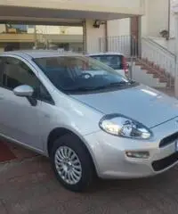 FIAT Punto 1.4 8V 5 porte Natural Power Easy rif. 7196889 FIAT Punto 1.4 8V 5 porte Natural Power Easy rif. 7196889