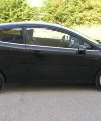 FORD Fiesta 1.4 TDCi 68CV 3 porte Titanium rif. 7178118 FORD Fiesta 1.4 TDCi 68CV 3 porte Titanium rif. 7178118