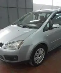 FORD Focus C-Max 2.0 (145CV) 16V Ghia - Km. 67.000 - Leggi Descrizi rif. 7152404 FORD Focus C-Max 2.0 (145CV) 16V Ghia - Km. 67.000 - Leggi Descrizi rif. 7152404