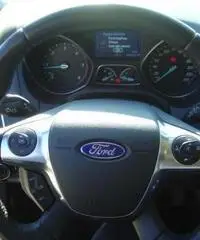 Ford Focus Station Wagon 1.6 Tdci 115 CV SW Titanium Ford Focus Station Wagon 1.6 Tdci 115 CV SW Titanium