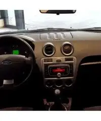 Ford Fusion 1.4 GPL Titanium Off Road Ford Fusion 1.4 GPL Titanium Off Road