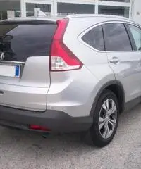 Honda CR-V 2.2 i-DTEC Lifestyle AT Honda CR-V 2.2 i-DTEC Lifestyle AT