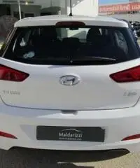 HYUNDAI i20 1.1 CRDi 12V 5 porte Classic rif. 7093876 HYUNDAI i20 1.1 CRDi 12V 5 porte Classic rif. 7093876