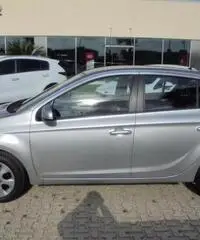 HYUNDAI i20 1.4 CRDi 5p. Comfort rif. 7156461 HYUNDAI i20 1.4 CRDi 5p. Comfort rif. 7156461