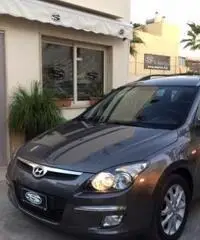 HYUNDAI i30 CW 1.6 CRDi 90CV 6m. Active Special HYUNDAI i30 CW 1.6 CRDi 90CV 6m. Active Special