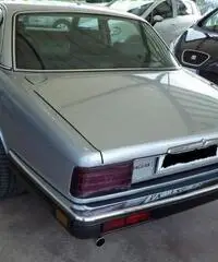 JAGUAR Sovereign 3.5.BENZ+METANO 5PT AUTOM JAGUAR Sovereign 3.5.BENZ+METANO 5PT AUTOM