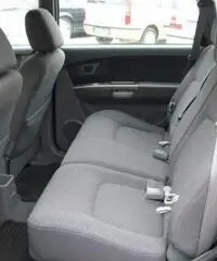 Kia Carens 2.0 16V CRDi 112CV LX Kia Carens 2.0 16V CRDi 112CV LX