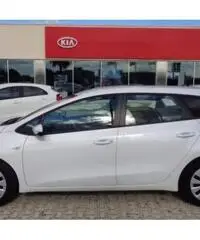 KIA ceed Sportswagon cee'd 1.6 CRDi 110 CV SW Active