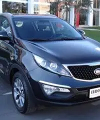 KIA Sportage 1.7 CRDI VGT 2WD Class KIA Sportage 1.7 CRDI VGT 2WD Class