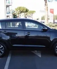 KIA Sportage 1.7 CRDI VGT 2WD Class KIA Sportage 1.7 CRDI VGT 2WD Class