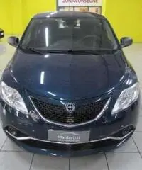 LANCIA Ypsilon 0.9 TwinAir 85 CV 5 porte Metano Ecochic Silver LANCIA Ypsilon 0.9 TwinAir 85 CV 5 porte Metano Ecochic Silver