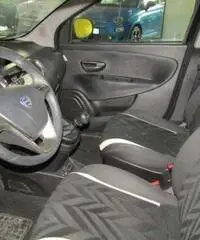 LANCIA Ypsilon 1.2 69 CV 5 porte Gold LANCIA Ypsilon 1.2 69 CV 5 porte Gold