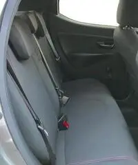 LANCIA Ypsilon 1.2 69 CV 5 porte Elefantino Rosa LANCIA Ypsilon 1.2 69 CV 5 porte Elefantino Rosa