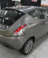 LANCIA Ypsilon 1.3 MJT 16V 95 CV 5 porte S&S Gold