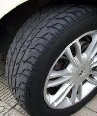 Lancia Ypsilon 1.4 Fire 77CV Platino