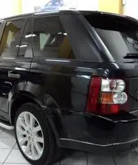 Land Rover Range Rover Sport 2.7 TDV6 HSE Land Rover Range Rover Sport 2.7 TDV6 HSE