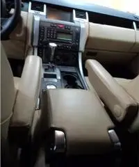 Land Rover Range Rover Sport 2.7 TDV6 HSE Land Rover Range Rover Sport 2.7 TDV6 HSE