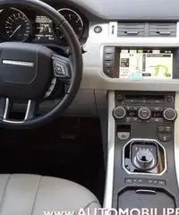 LAND ROVER Range Rover Evoque 2.2 TD4 Pure Tech (Navi-Pelle-C.Autom. 9m)