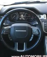 LAND ROVER Range Rover Evoque 2.2 TD4 Pure (C. Automatico-Xeno-Pelle) LAND ROVER Range Rover Evoque 2.2 TD4 Pure (C. Automatico-Xeno-Pelle)