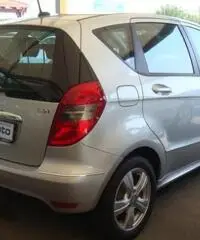 MERCEDES-BENZ A 200 CDI Premium Nav+Pelle *77000 Km*