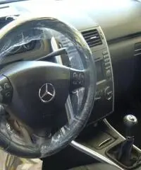 MERCEDES-BENZ A 200 CDI Premium Nav+Pelle *77000 Km*