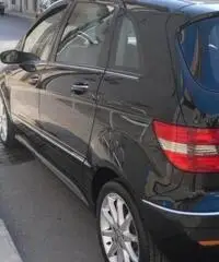 MERCEDES-BENZ B 200 CDI Sport