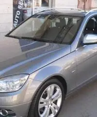 MERCEDES-BENZ C 220 CDI Avantgarde MERCEDES-BENZ C 220 CDI Avantgarde