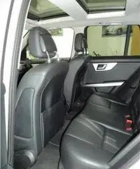 Mercedes-Benz GLK 220 CDI 4Matic BlueEFFICIENCY Premiu Mercedes-Benz GLK 220 CDI 4Matic BlueEFFICIENCY Premiu