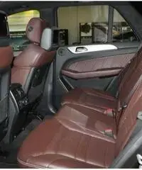 MERCEDES-BENZ ML 63 AMG ML 63 4Matic AMG Performance